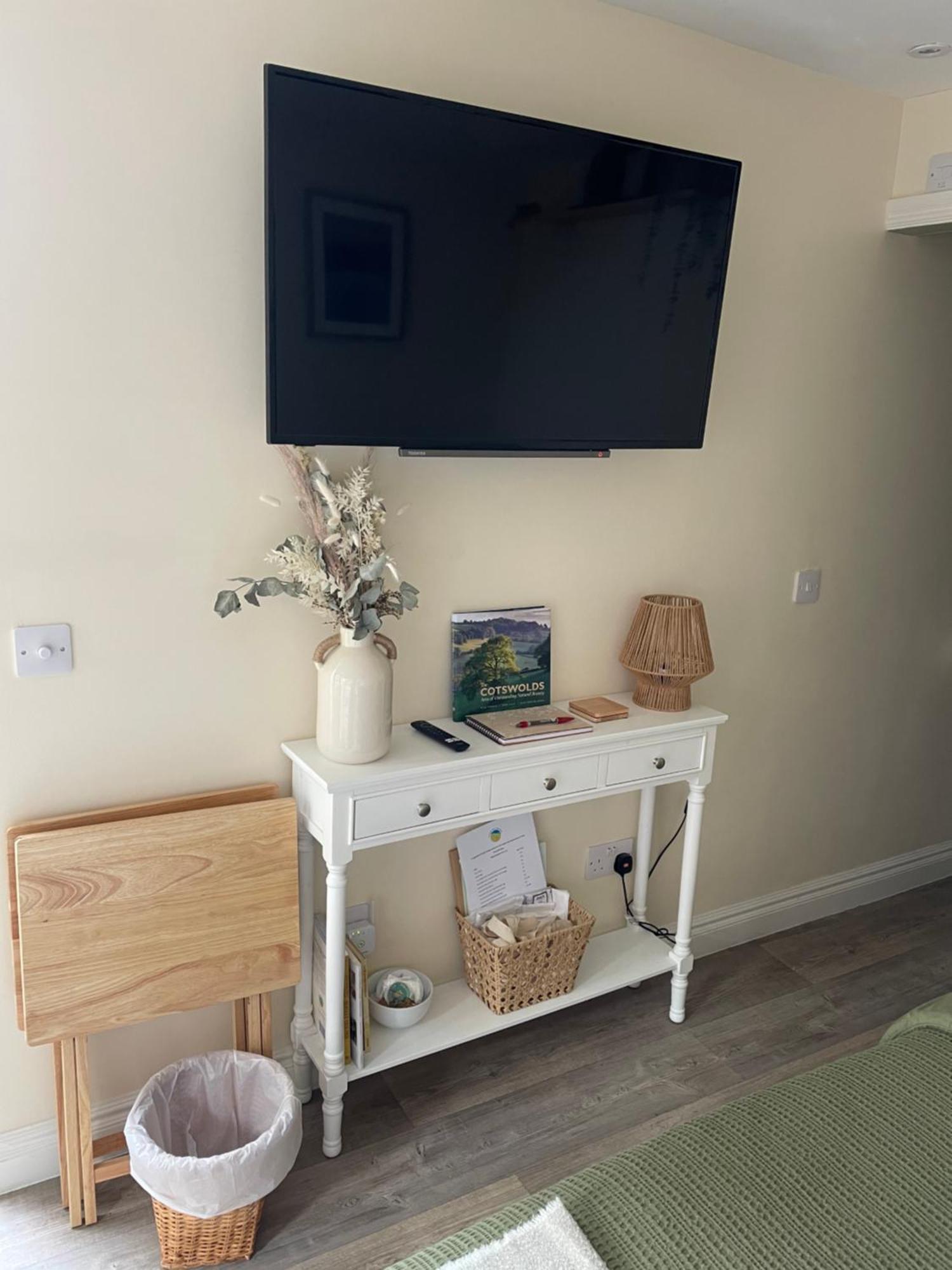 Hotel The Cotswold Nook Dursley Esterno foto